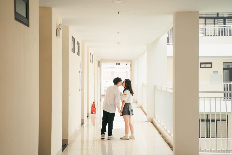 Maxton Hall – The World Between Us